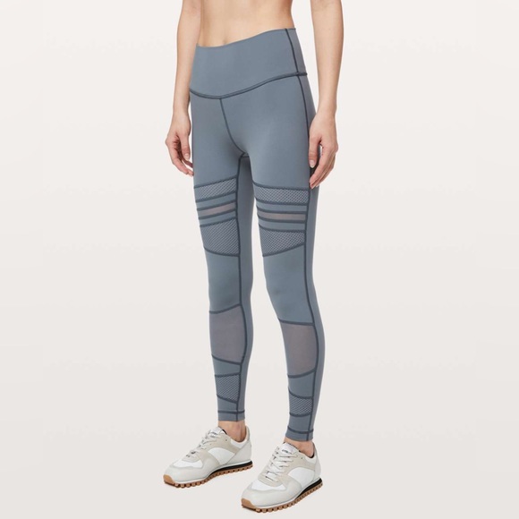 Lululemon Wunder Under High-Rise Mix & Mesh 28” - Size 4 - Picture 3 of 5